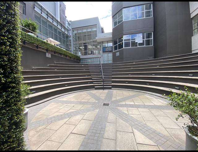 433M² OFFICE FOR SALE IN WOODSTOCK